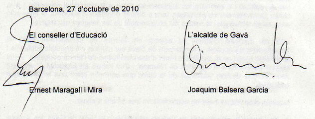Firmas del protocolo firmado entre el Ayuntamiento de Gav y el Departament d'Educaci de la Generalitat de Catalunya (27 octubre 2010)